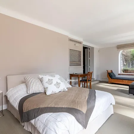 Premium Holiday In La Bocca With Swimming Pool Feriehus Cannes